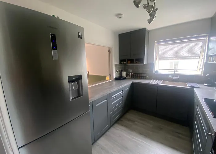 Private Double Bedroom In Modern 홈스테이 더블린