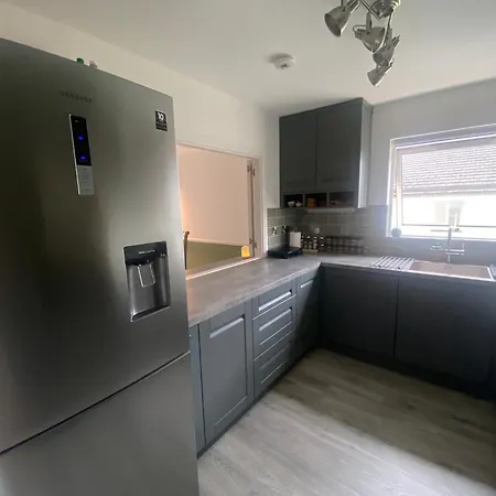 Private Double Bedroom In Modern Rum i privatbostad Dublin